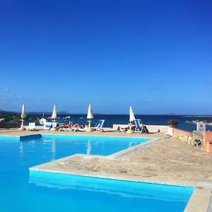  Aparthotel Marineledda Golfo Di Marinella